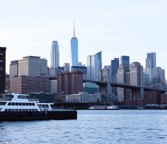 Rub and Tug Brooklyn NY: What That Search Really Means and What You Should Know